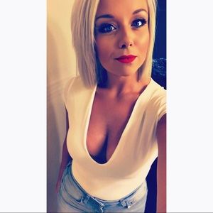 Meet your Posher, Brittney